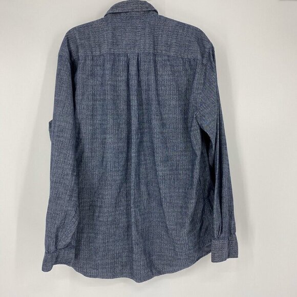 Peter Millar Men's Arrowhead Pattern Sport Shirt. Size XL - Picture 9 of 9